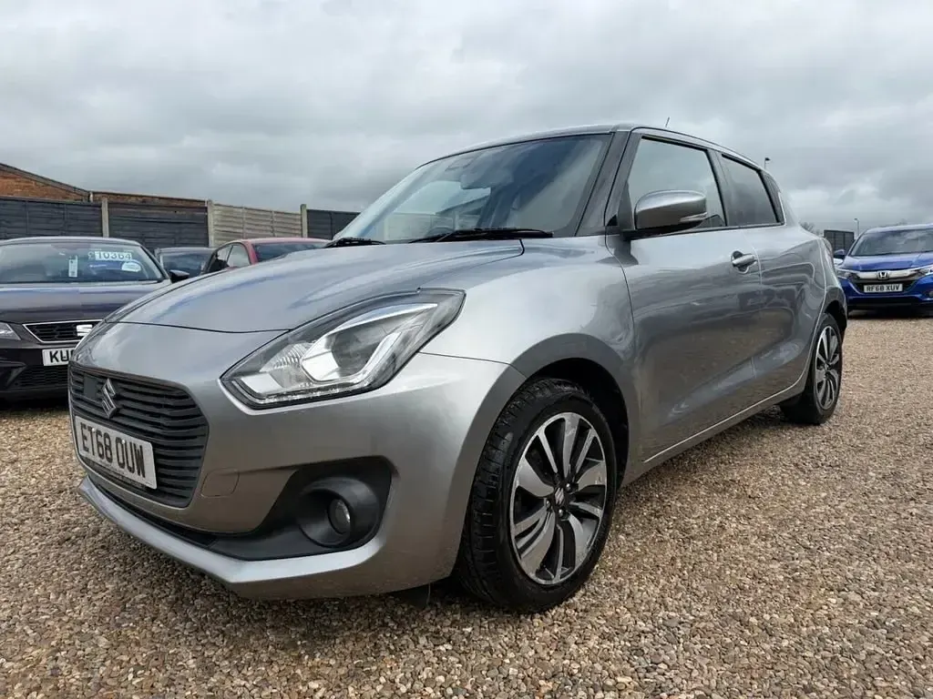 Second-hand Suzuki Swift SZ5 111 CP (81 kW) 2018 Argintiu Hatchback