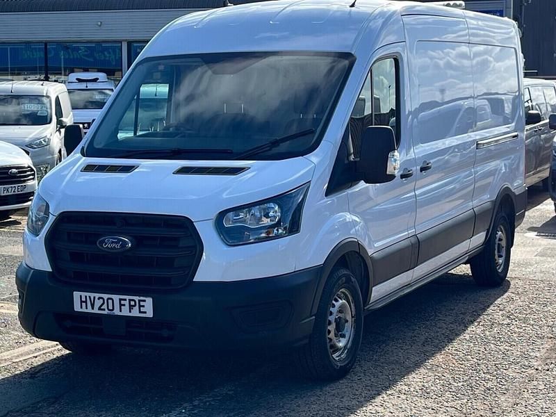 Begagnad Ford Transit S 130 HK (95 kW) 2020 Vit Van