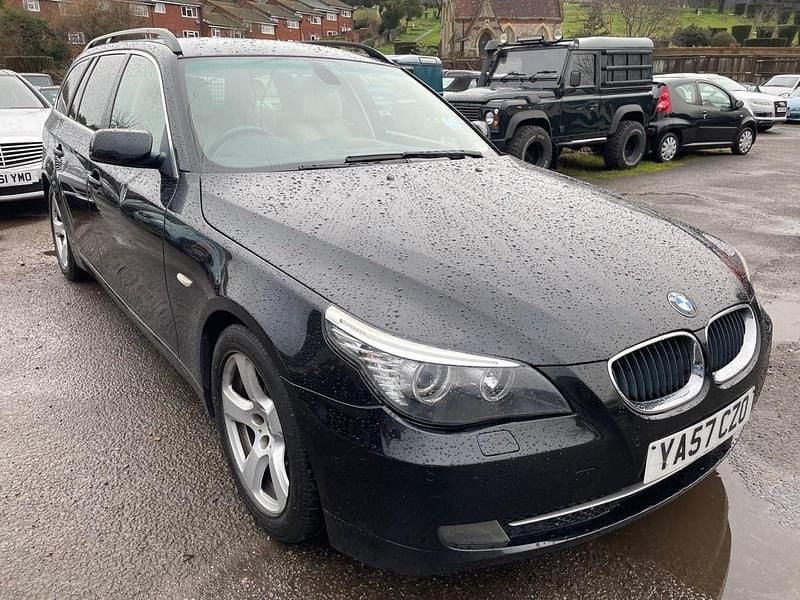 Black Used 2008 BMW 520 Exclusive Estate | £2,895 (Fair price) - Image 1/4