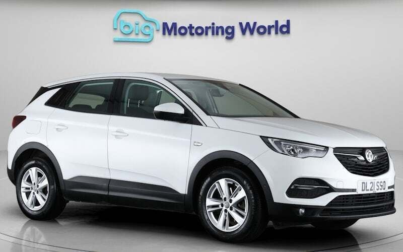 Used 2021 Vauxhall Grandland X Business Edition SUV | £12,800 (Good price) - Image 1/4