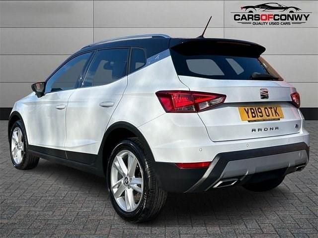 Used Seat Arona FR 150 HP (110 kW) 2019 White SUV