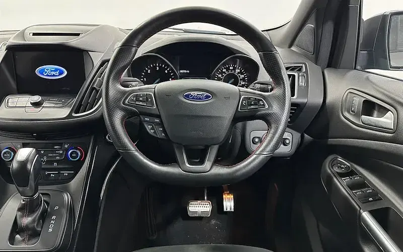 Used Ford Kuga ST-Line 180 HP (132 kW) 2019 Grey SUV