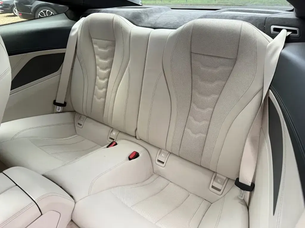 Begagnad BMW 840 Comfort Edition 320 HK (235 kW) 2018 Svart Sportkupé