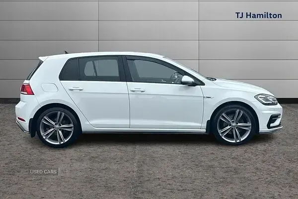 Used VW Golf VII R-line Edition 150 HP (110 kW) 2020 White Hatchback