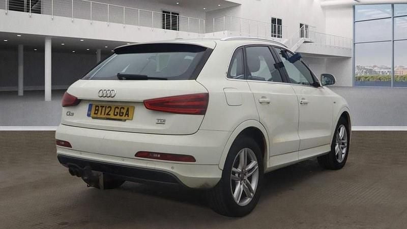 Used Audi Q3 S-Line 140 HP (102 kW) 2012 White SUV