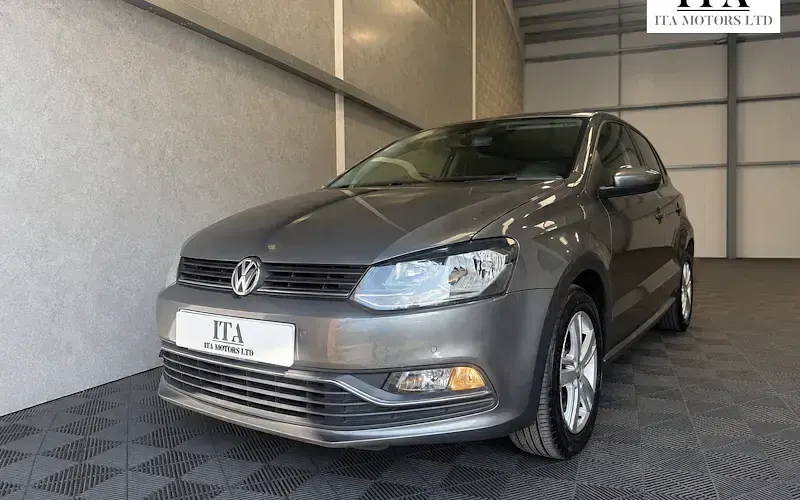 Used VW Polo Edition 75 HP (55 kW) 2017 Grey Hatchback