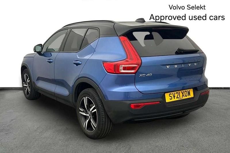 Used Volvo XC40 R-Design 161 HP (118 kW) 2021 Blue SUV