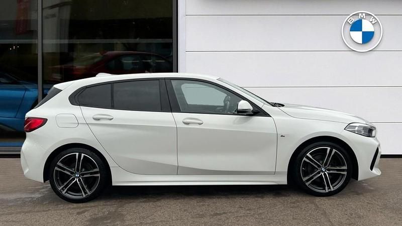 Used BMW 118 M Sport 150 HP (110 kW) 2020 White Hatchback