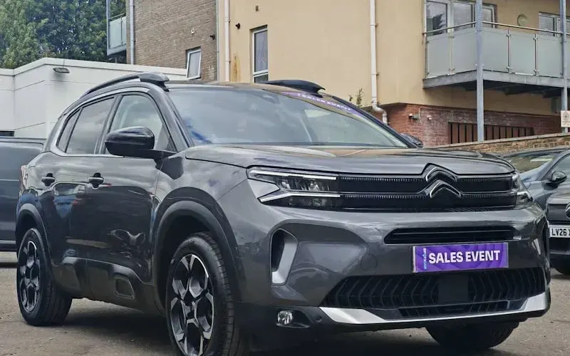 Begagnad Citroën C5 PureTech 131 HK (96 kW) 2023 Halvkombi