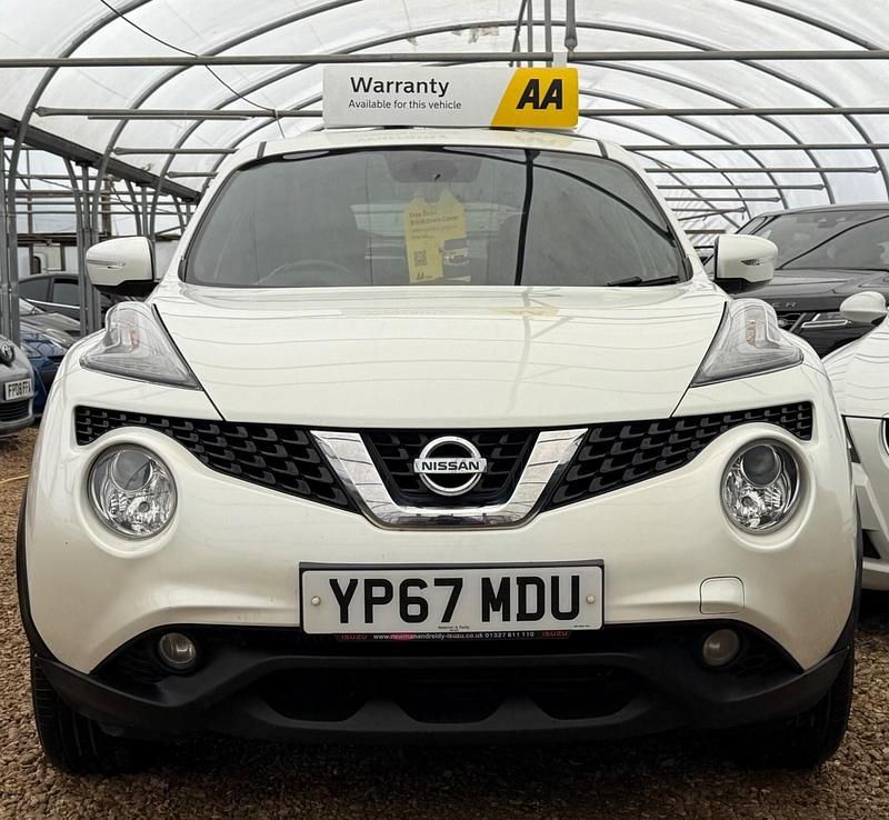 Used Nissan Juke N-Connecta 110 HP (80 kW) 2017 White SUV