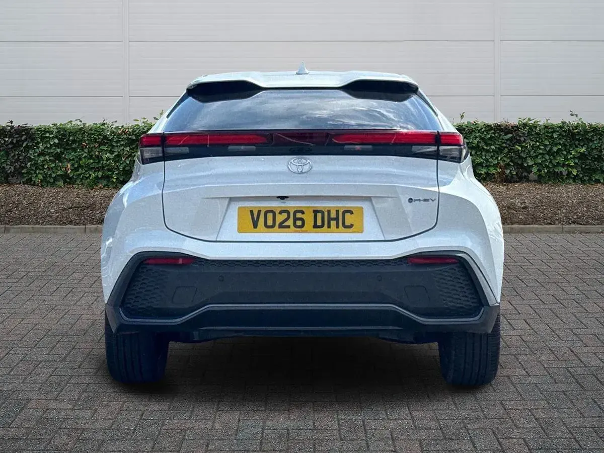 New Toyota C-HR Design 2026 White SUV