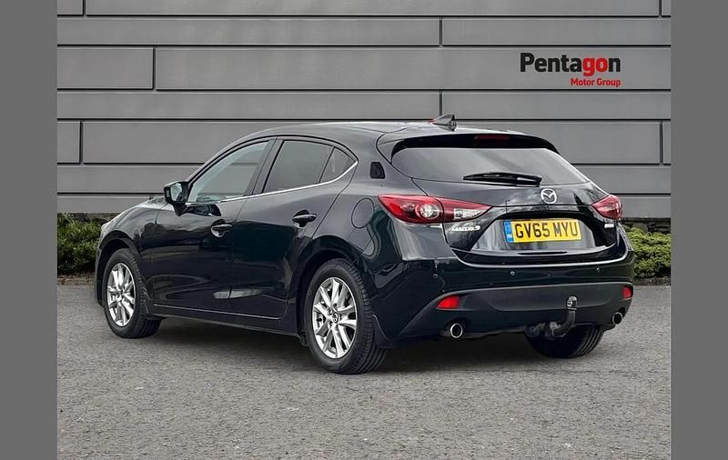 Used Mazda 3 165 HP (121 kW) 2016 Black Hatchback