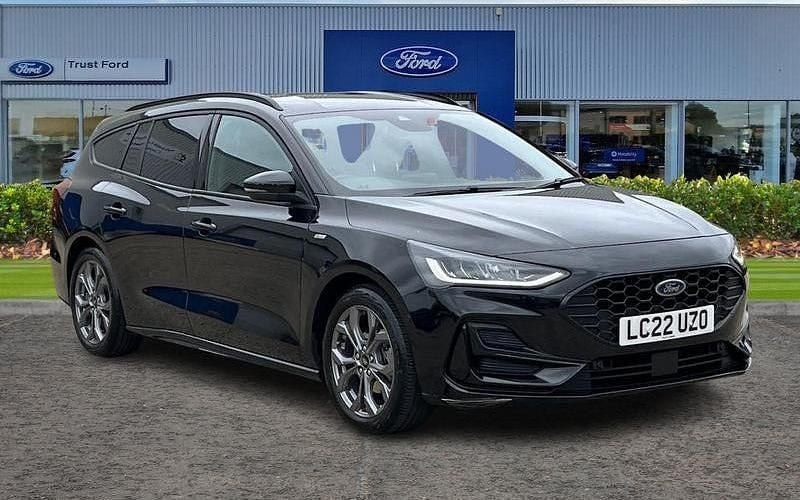 Used 2023 Ford Focus ST-Line Estate | £17,000 (Fair price) - Image 1/4