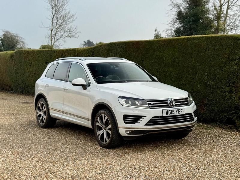 Used VW Touareg R-line 2015 White SUV