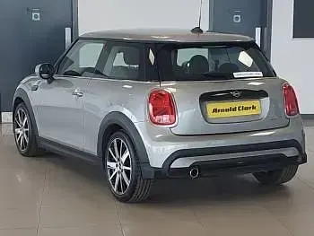 Used Mini Cooper Coupé Classic 136 HP (100 kW) 2023 Silver Coupe