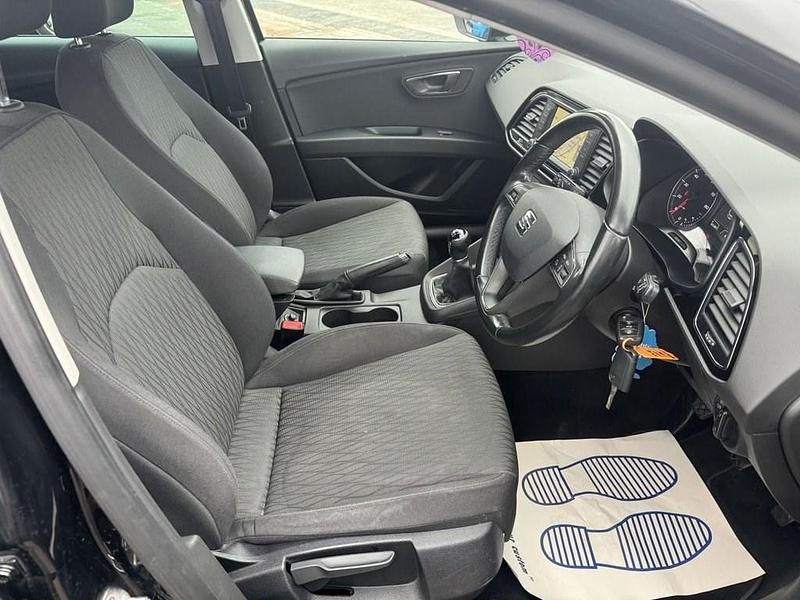 Used Seat Leon SE Dynamic 2017 Black Estate