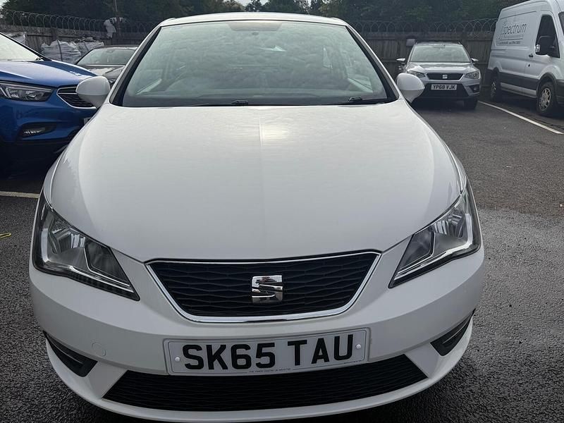 White Used 2015 Seat Ibiza Hatchback | £4,000 (Fair price) - Image 1/4