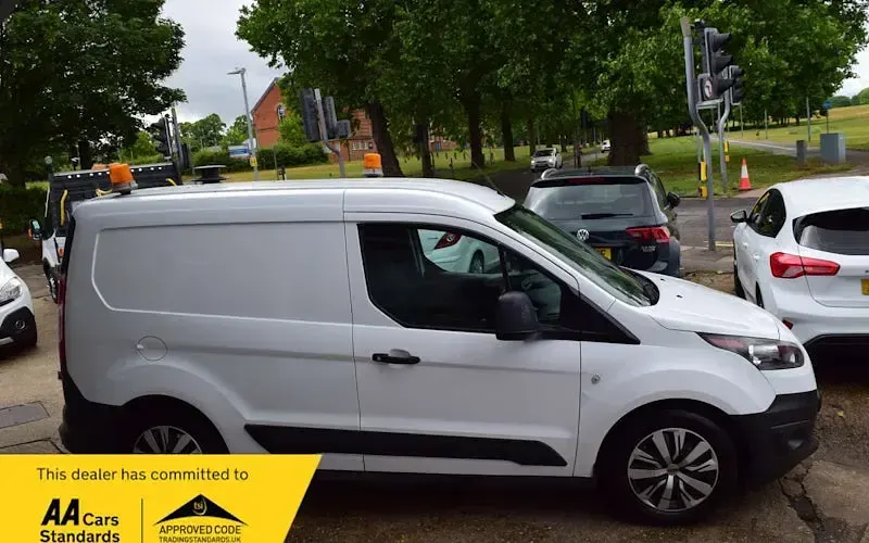 Used Ford Transit 75 HP (55 kW) 2018 Van