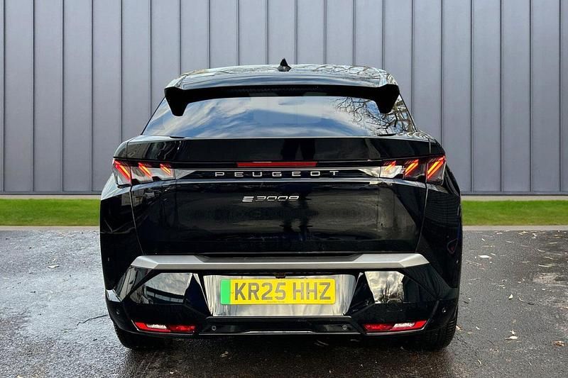 Used Peugeot e-3008 GT 152 kW (207 HP) 2025 Black SUV