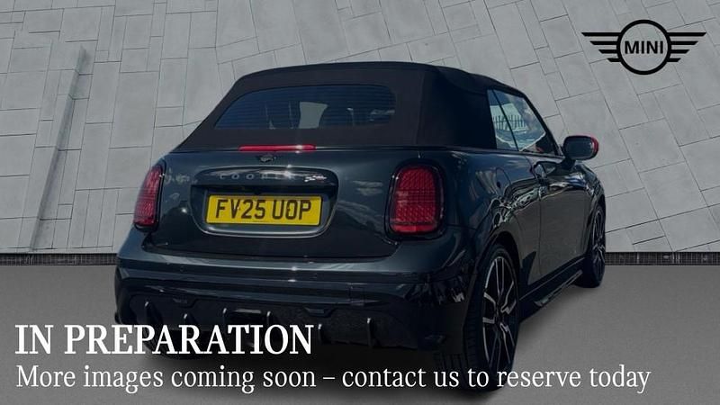 Used Mini John Cooper Works 228 HP (167 kW) 2025 Grey Hatchback