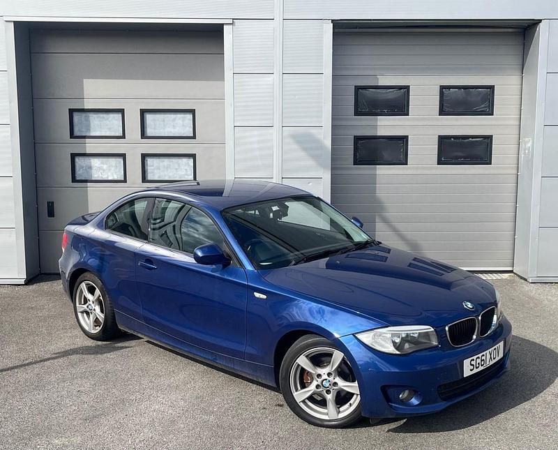 Used BMW 118 Coupé Sport Line 143 HP (105 kW) 2011 Blue Coupe