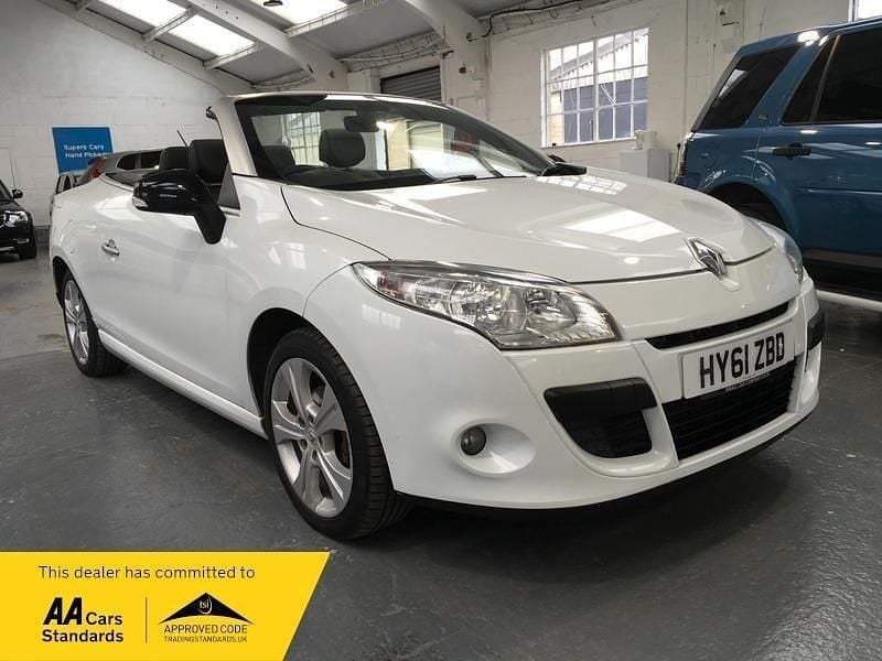White Used 2011 Renault Mégane Cabriolet Dynamique Cabriolet | £3,650 (Expensive) - Image 1/4