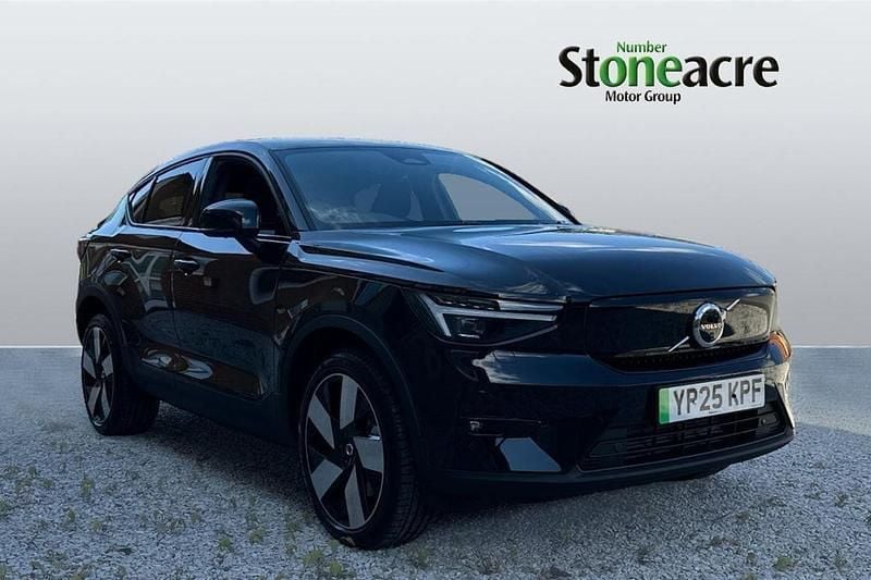 Black New 2025 Volvo EC40 Ultra SUV | £44,995 (Fair price) - Image 1/4