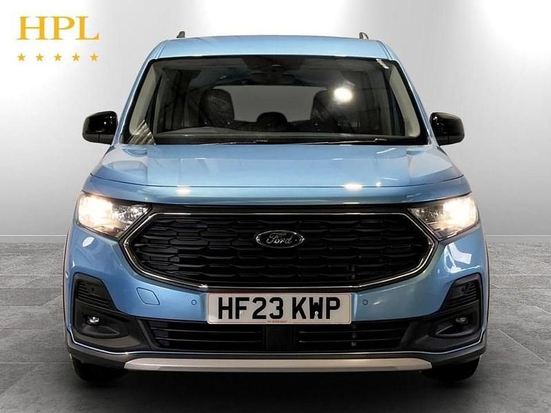 Used Ford Grand Tourneo Connect Active 122 HP (89 kW) 2023 Blue MPV