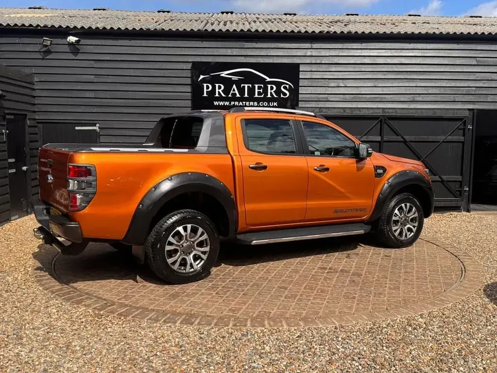 Used Ford Ranger Wildtrack 200 HP (147 kW) 2016 Orange Pickup