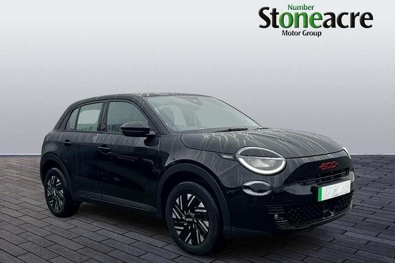 New Fiat 600E Red 114 kW (156 HP) 2025 SUV