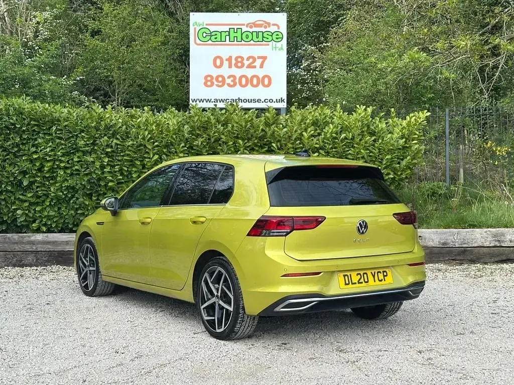 Używany VW Golf VII Style 150 KM (110 kW) 2020 Żółty Hatchback
