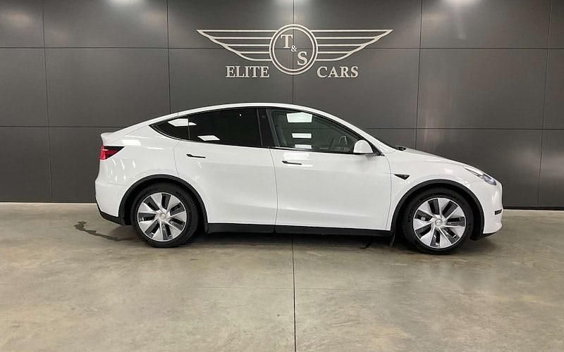 Used Tesla Model Y RWD 219 kW (299 HP) 2024 SUV