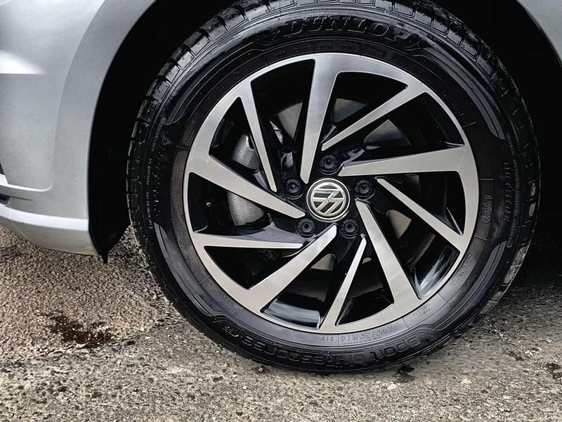 Usado VW Golf VII Match 2019 Prateado Citadino