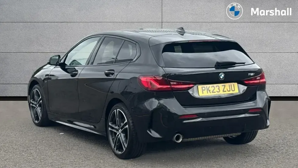 Used BMW 118 M Sport 136 HP (100 kW) 2023 Black sapphire Hatchback
