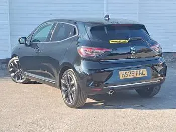 Used Renault Clio Techno 90 HP (66 kW) 2025 Black Hatchback