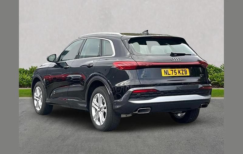 Nowe Audi Q5 Sport 200 KM (147 kW) 2025 Other SUV