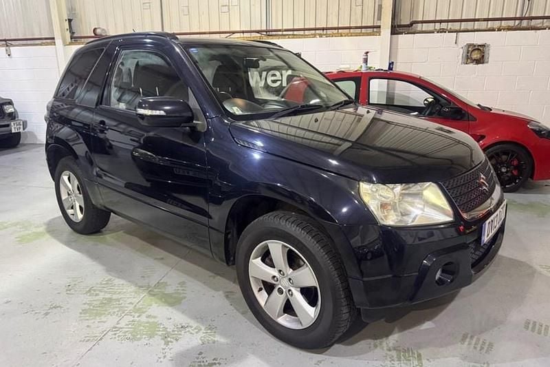 Used 2013 Suzuki Grand Vitara SZ4 Hatchback | £7,995 (Expensive) - Image 1/1