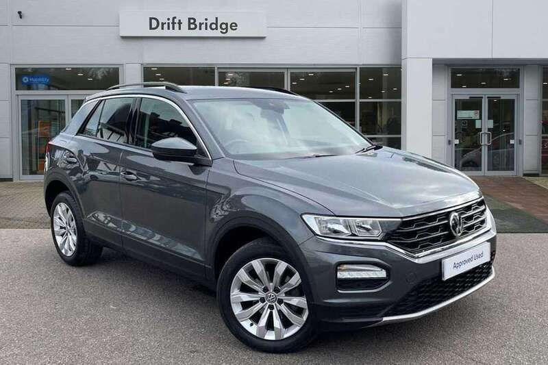 Grey Used 2019 VW T-Roc SE SUV | £16,695 (Fair price) - Image 1/4