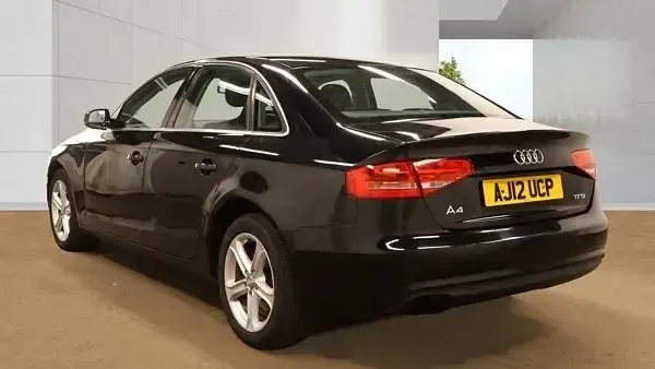 Begagnad Audi A4 170 HK (125 kW) 2012 Svart Sedan