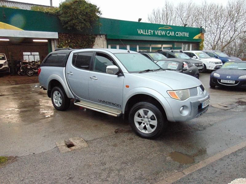 Silver Used 2009 Mitsubishi L200 Warrior Pickup | £5,695 (Fair price) - Image 1/4