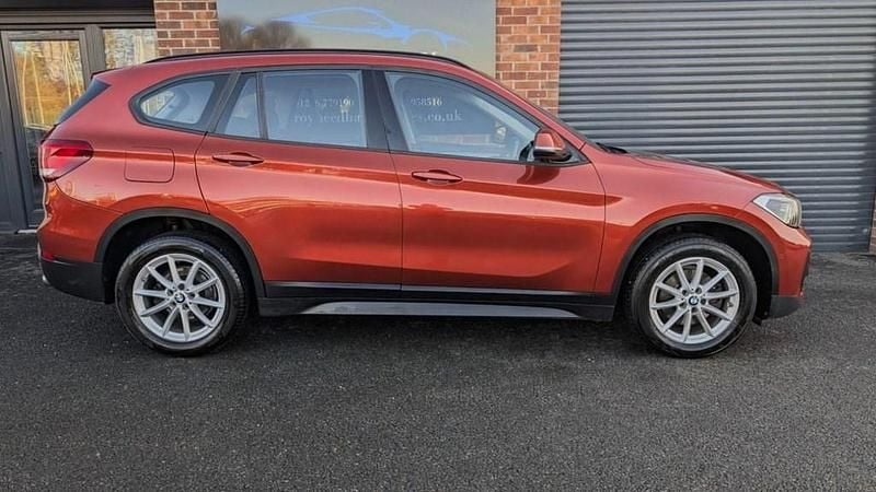 Used BMW X1 Comfort Edition 150 HP (110 kW) 2020 Orange SUV
