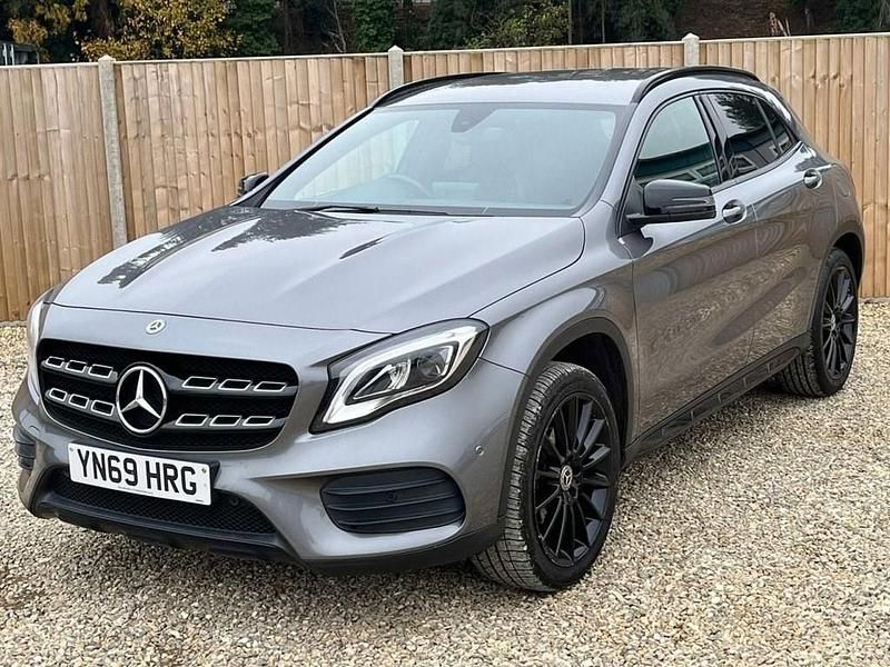 Grey Used 2019 Mercedes GLA200 AMG line SUV | £13,100 (Fair price) - Image 1/4