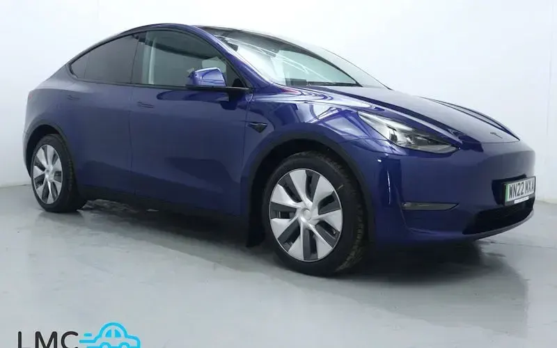 Usado Tesla Model Y Long Range AWD 286 kW (389 HP) 2025 SUV