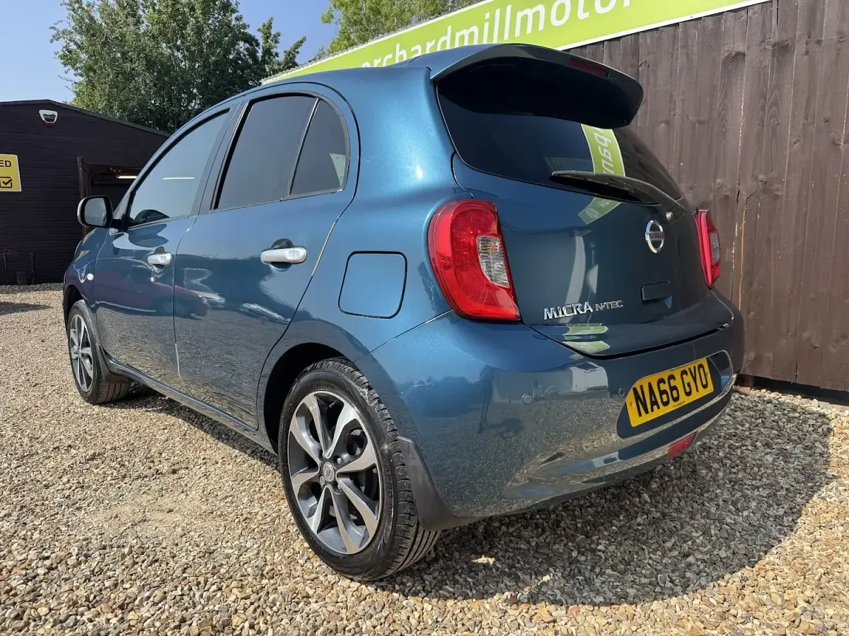 Used Nissan Micra N-TEC 80 HP (58 kW) 2016 Blue Hatchback