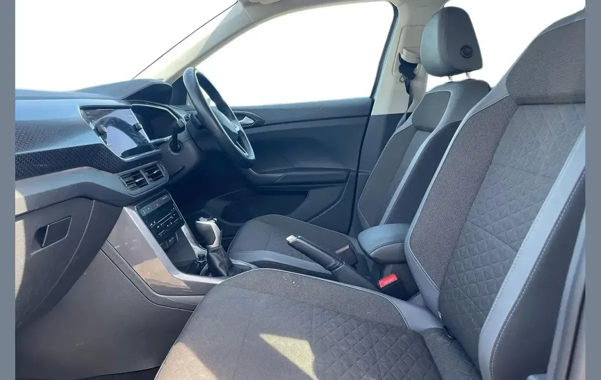 Used VW T-Cross SEL 110 HP (80 kW) 2023 Grey SUV