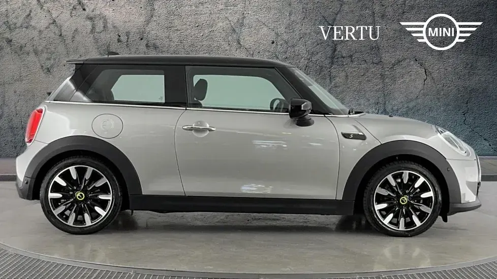 Used Mini Cooper SE Hatch 133 kW (181 HP) 2023 Silver Hatchback