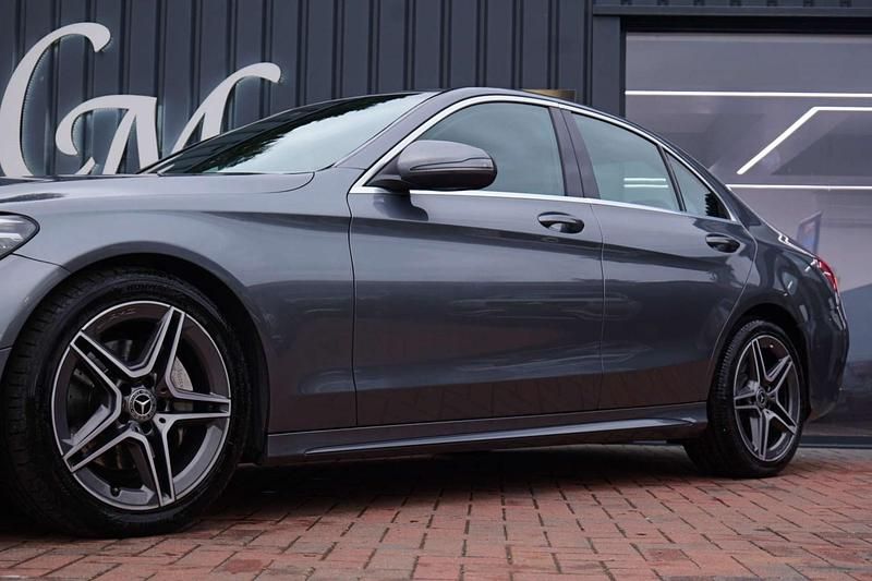 Used Mercedes C220 AMG Line Premium 194 HP (142 kW) 2019 Grey Sedan
