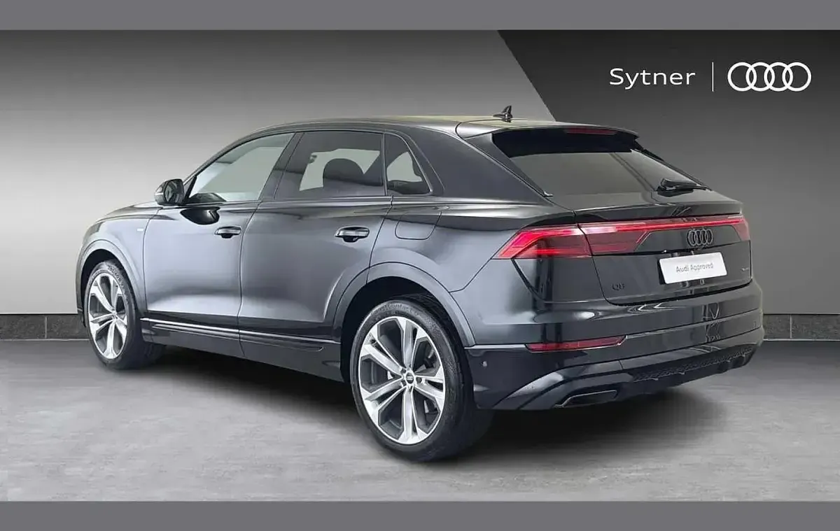 New Audi Q8 Black Edition 389 HP (286 kW) 2026 Black SUV