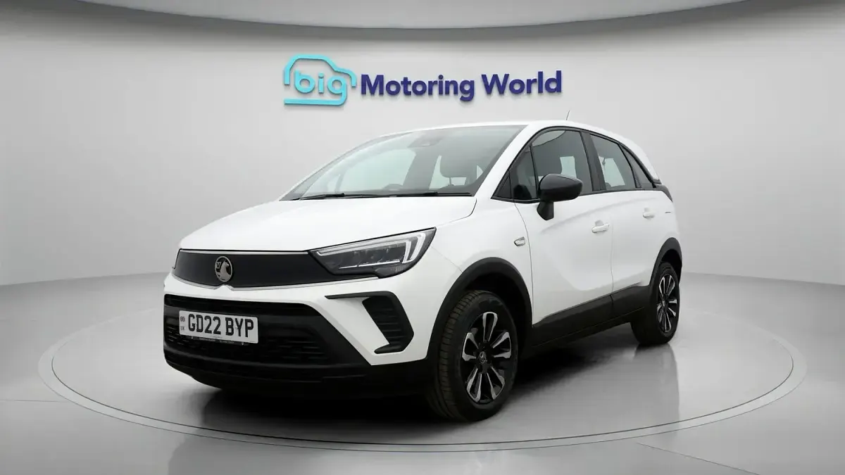 Used Vauxhall Crossland Design Edition 2022 White SUV