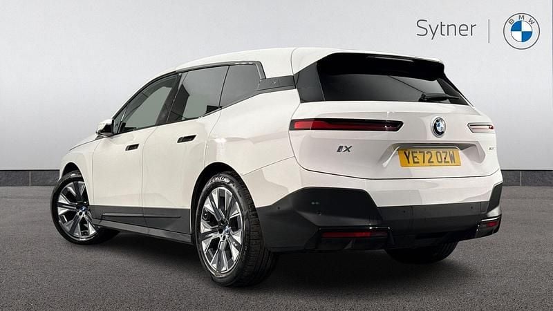 Used BMW iX Sport Line 236 kW (322 HP) 2022 White SUV